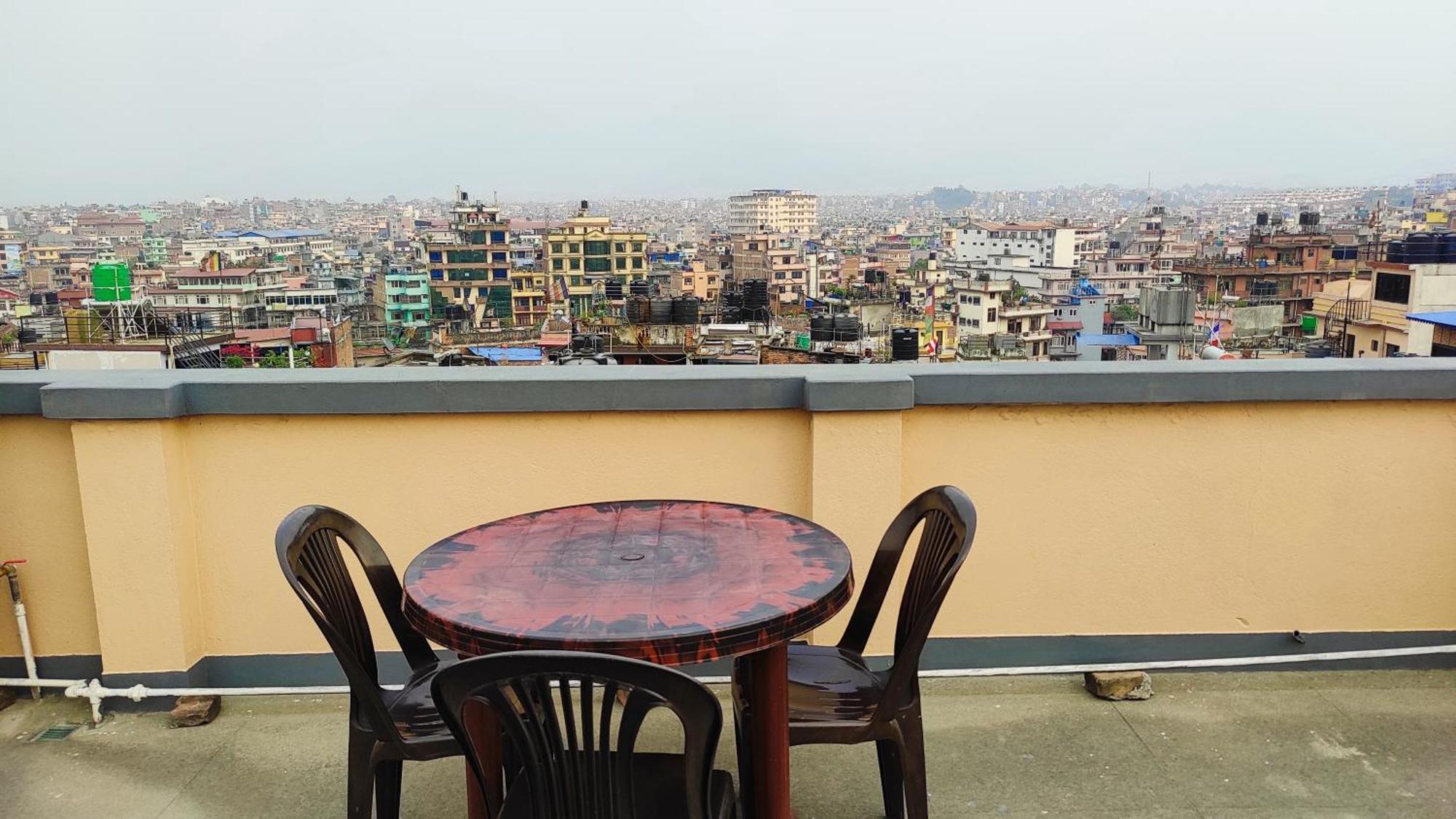 Budget Backpackers Hotel Lalitpur Extérieur photo