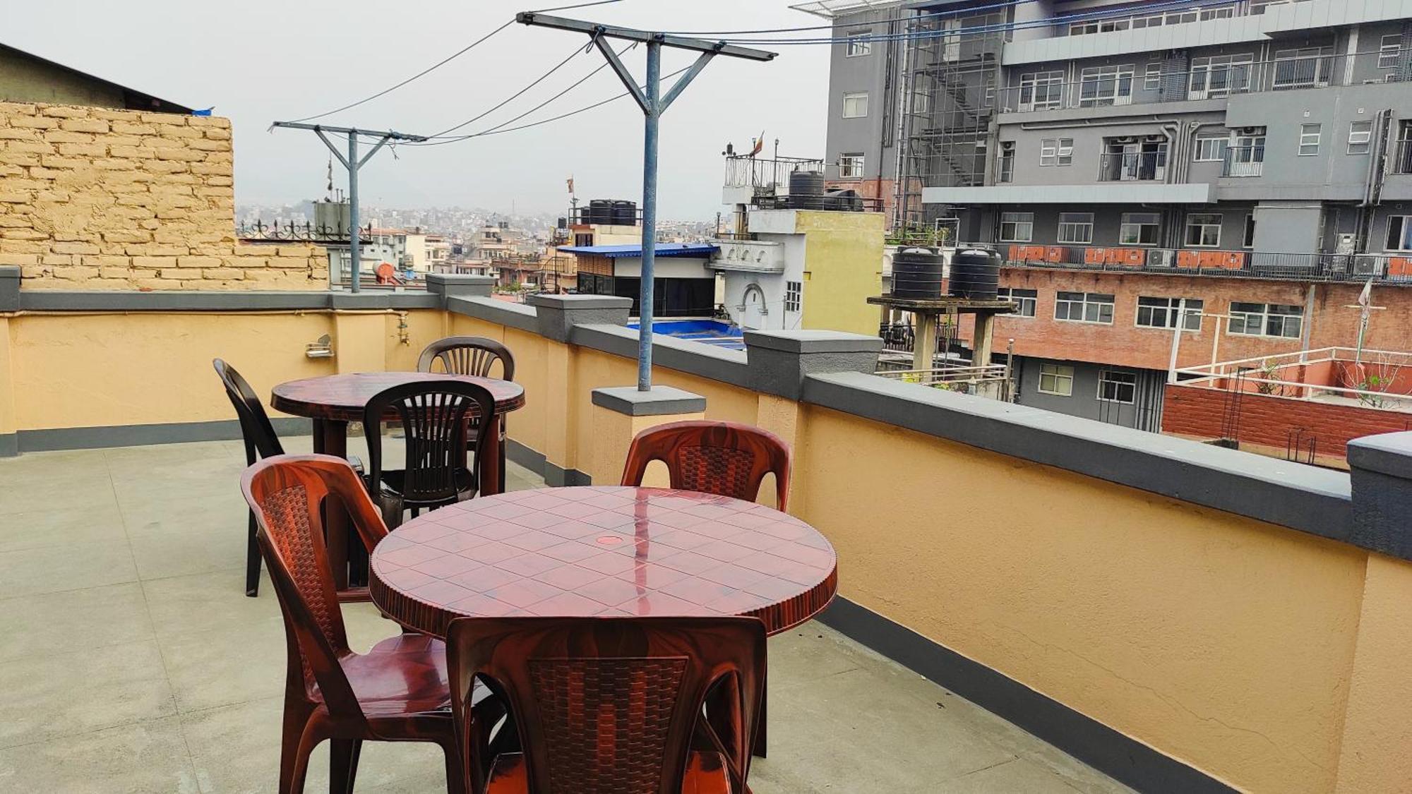 Budget Backpackers Hotel Lalitpur Extérieur photo