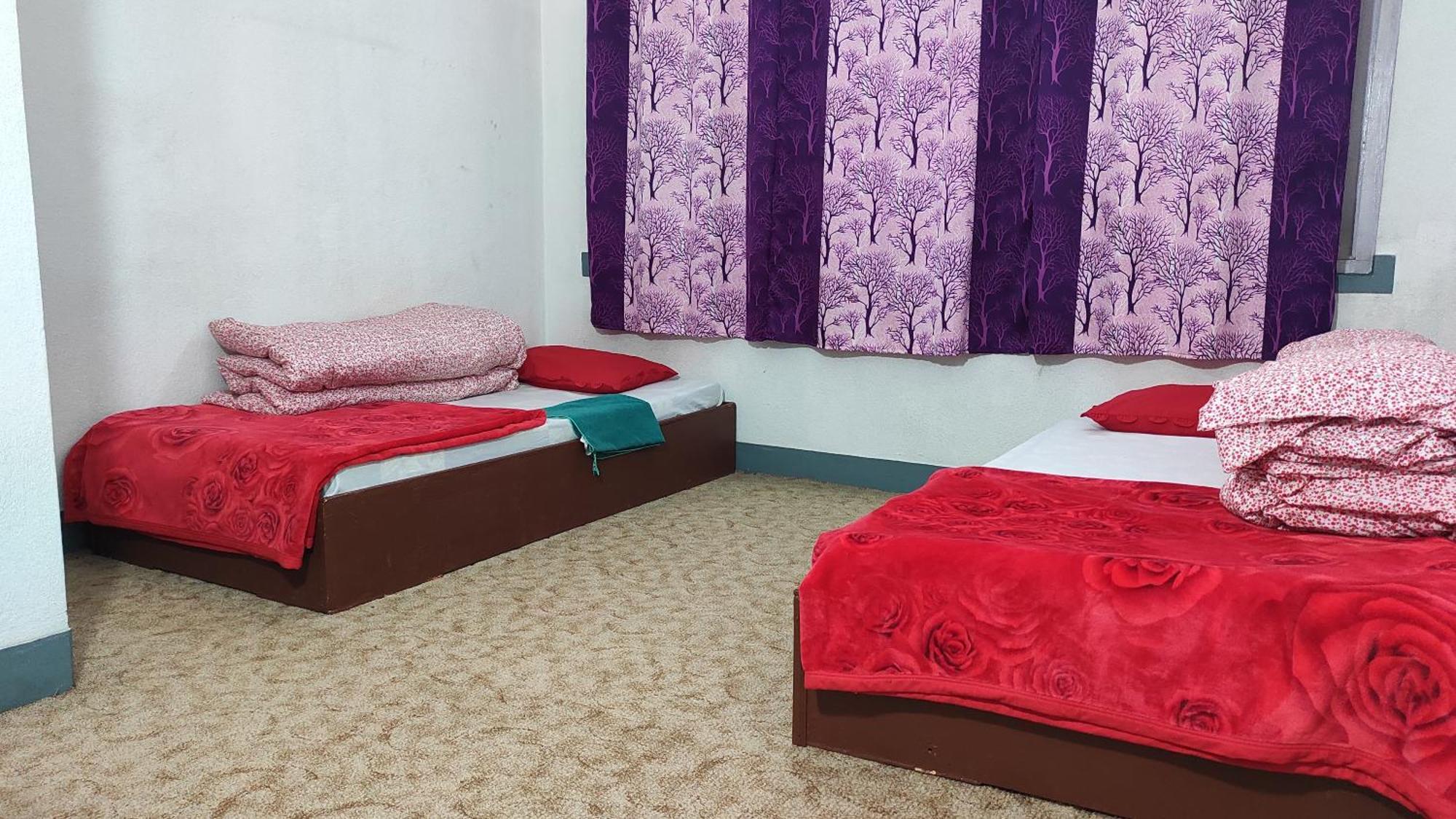Budget Backpackers Hotel Lalitpur Extérieur photo